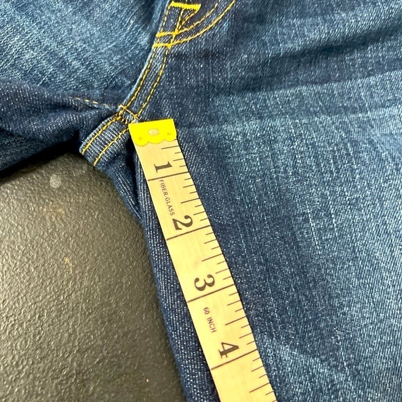 7 For All Mankind Kimmie Bootcut Jeans Size 28 Dark Wash Business Casual EUC - Picture 13 of 14